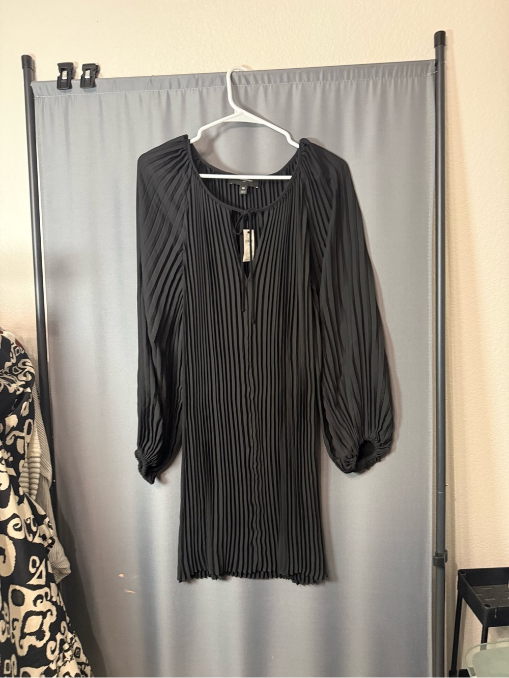 Banana Republic Black Pleated Long-Sleeve Tunic Dress